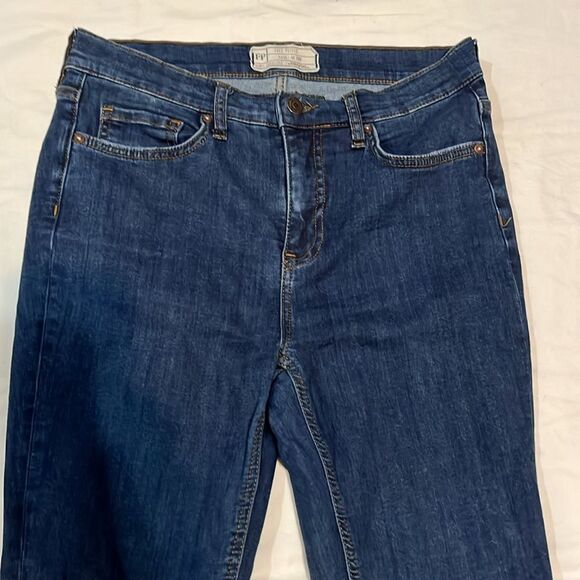 Free People Dark Blue Skinny Jeans with Holes in Knees - Picture 2 of 7